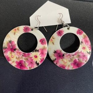 Pink Floral open cream Circle‎ shell dangle Earrings Boho Chic Lightweight